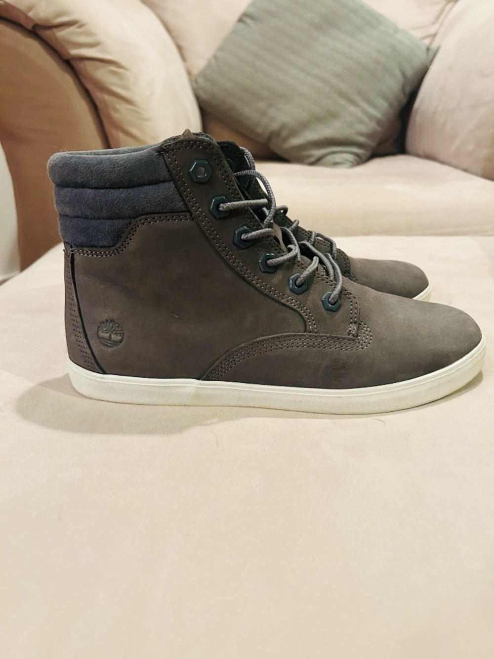 Timberland Boot - Picture 2 of 5